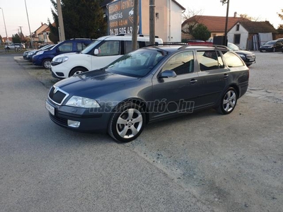 SKODA OCTAVIA Combi 2.0 PD TDI Elegance