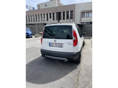 SKODA ROOMSTER 1.2 TSI Scout DSG