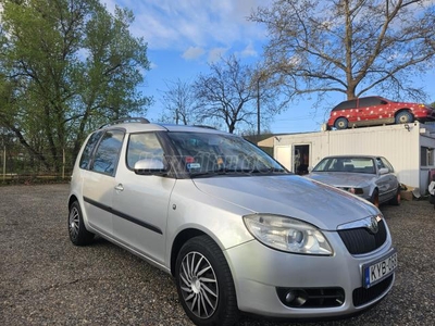 SKODA ROOMSTER 1.6 16V Comfort Tiptronic ic AUTÓMATA VÁLTÓ! PANORÁMA TETŐ.TEMPOMAT!