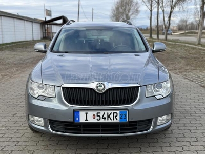 SKODA SUPERB Combi 1.6 CR TDI Elegance GreenLine Vonóhorog - Memóriás ülés - CARPASS