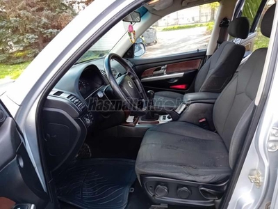 SSANGYONG REXTON 2.7 270 Xdi Premium 3