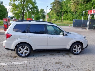 SUBARU FORESTER 2.0 D Exclusive