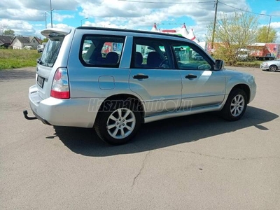 SUBARU FORESTER 2.0 X Trend újszerű gumi.4x4.klíma.vonóhorog.alufelni.1 Tulaj