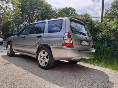 SUBARU FORESTER 2.5 XT Turbo