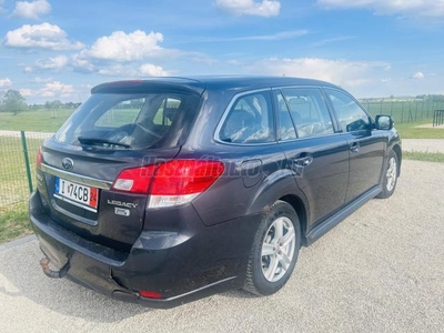 SUBARU LEGACY 2.0 D Active