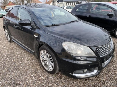 SUZUKI KIZASHI 2.4 SDLX CVT 4WD