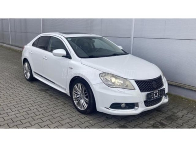 SUZUKI KIZASHI manualis valto