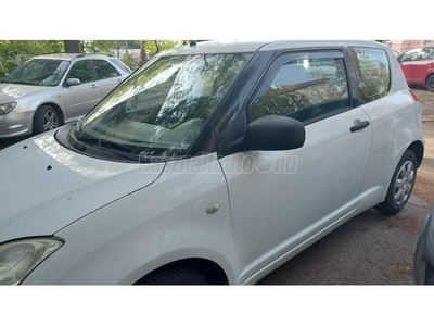 SUZUKI SWIFT 1.3 GC