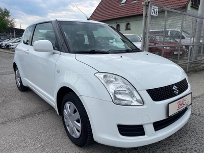 SUZUKI SWIFT 1.3 GC AC KLIMA VONÓHOROG VÉGIG VEZETETT SZERVIZKÖNYV