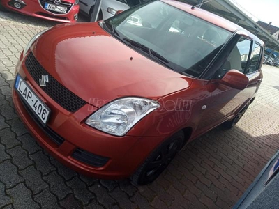 SUZUKI SWIFT 1.3 GLX CD AC