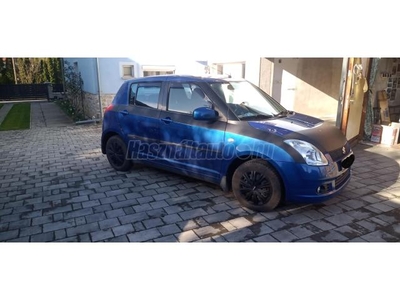 SUZUKI SWIFT 1.3 GLX CD AC