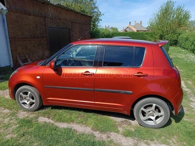 SUZUKI SWIFT 1.3 GLX CD AC Mistic Limitált (1. tulajdonos)