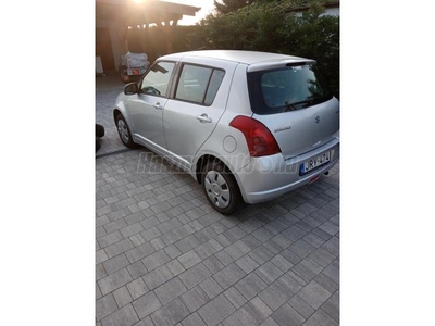 SUZUKI SWIFT 1.3 GLX