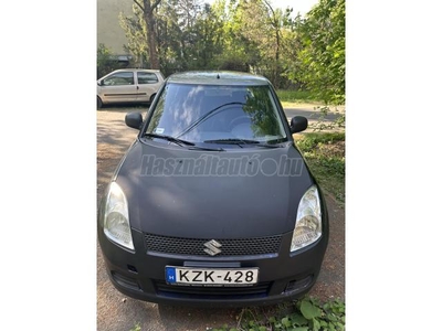 SUZUKI SWIFT 1.3 GLX MZ