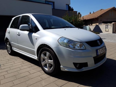 SUZUKI SX4 1.6 GS CD ESP DIGITKLÍMA- ÜLÉSFŰTÉS- SZ.KÖNY - SÉRÜLÉSMENTES !