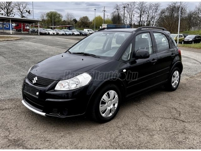 SUZUKI SX4 1.6 GS CD ESP MEGKÍMÉLT ÁLLAPOT/ DIGIT KLÍMA/ KÉT KULCS/ AZONNAL ELVIHETŐ