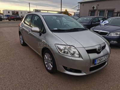 TOYOTA AURIS 1.6 Sol XENON.KEYLESS.TEMPOMAT.MULTIKORMÁNY.ALU