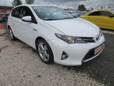 TOYOTA AURIS 1.8 HSD Active (Automata)