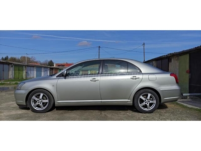 TOYOTA AVENSIS 1.8 Sol Elegant