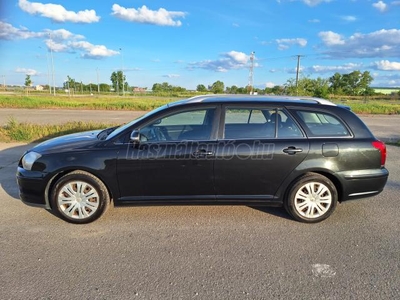 TOYOTA AVENSIS 2.0 D-4D