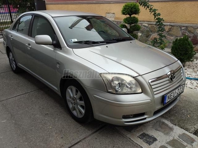 TOYOTA AVENSIS 2.0 D Sol Comfort