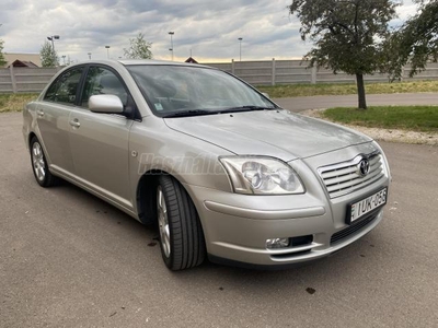 TOYOTA AVENSIS 2.0 Sol Technic (Automata)