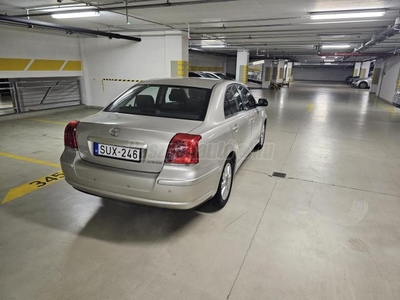 TOYOTA AVENSIS Avensis 1.8 Sol Executive