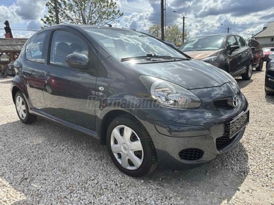 TOYOTA AYGO 1.0 Plusz AC AKÁR 1ÉV GARANCIÁVAL AZONNAL VIHETŐ!!