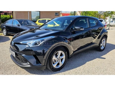 TOYOTA C-HR 1.8 Hybrid Selection e-CVT VONÓHOROG!LED.NAVI.ÜLÉSFŰTÉS.SÁVTARTÓ.KAMERA.TEMPOMAT.KITŰNŐ ÁLLAPOT!!