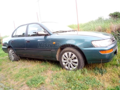 TOYOTA COROLLA Sedan 1.3 16V XLi Servo