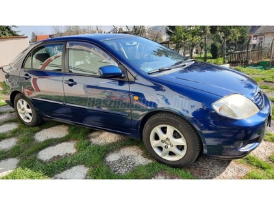 TOYOTA COROLLA Sedan 1.4 Terra Plus