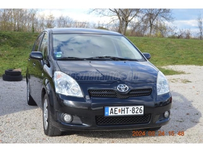 TOYOTA COROLLA VERSO 1.8 Linea Terra