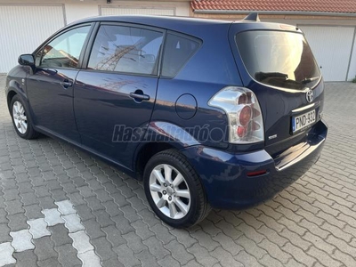 TOYOTA COROLLA VERSO 1.8 Linea Terra