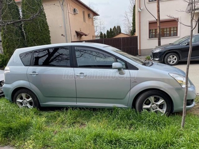 TOYOTA COROLLA VERSO 2.2 D-CAT Linea Sol