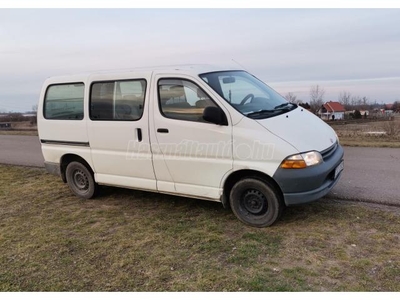 TOYOTA HI-ACE Hiace 2.4 D Combi