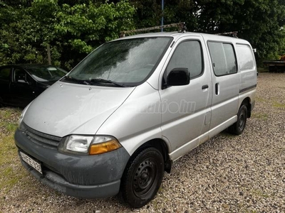 TOYOTA HI-ACE Hiace 2.4 D Panel Van