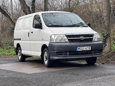 TOYOTA HI-ACE Hiace 2.5 D-4D 4x4 Panel Van Klímás. magyarországi. összkerekes!!!