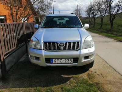 TOYOTA LAND CRUISER 3.0 D GX