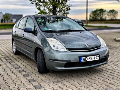 TOYOTA PRIUS 1.5 HSD (Automata) Valós km. tisztázott előélettel!