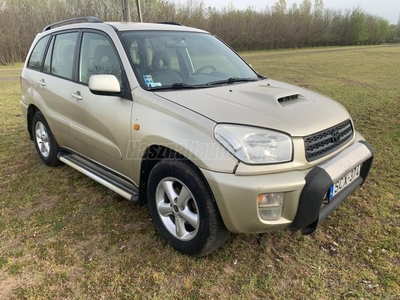 TOYOTA RAV 4 Rav4 2.0 4x4 Linea Sol