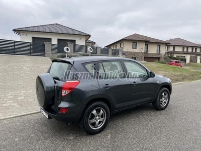 TOYOTA RAV 4 Rav4 2.0 4x4 Sol