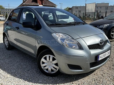 TOYOTA YARIS 1.0 72-e KM. ELSŐ GAZDÁS