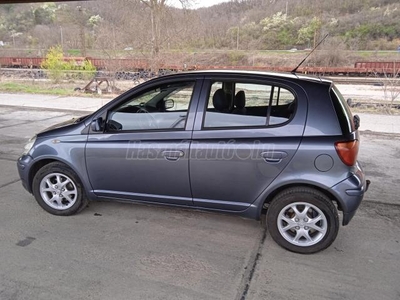 TOYOTA YARIS 1.0 Blue Ice M-MT