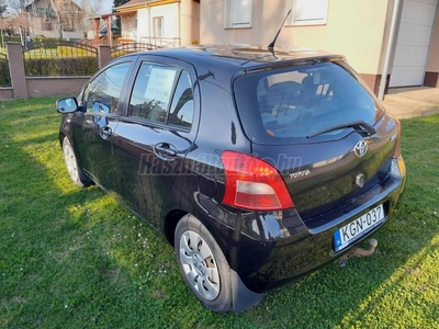 TOYOTA YARIS 1.3 Exe