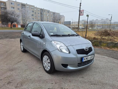 TOYOTA YARIS 1.3 Sol MAGYARORSZÁGI EREDETI FÉNYEZÉS