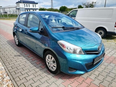 TOYOTA YARIS 1.33 Active