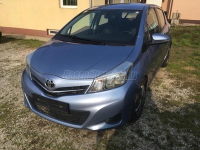 TOYOTA YARIS 1.4 D-4D Executive Elsögazda -130000-KM.Szervizkönyv