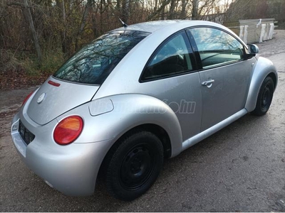 VOLKSWAGEN BEETLE 2.0. 133.000!!!!!