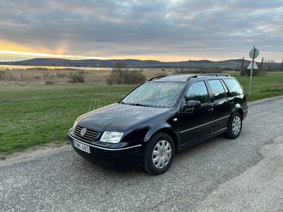 VOLKSWAGEN BORA 1.6 Comfortline