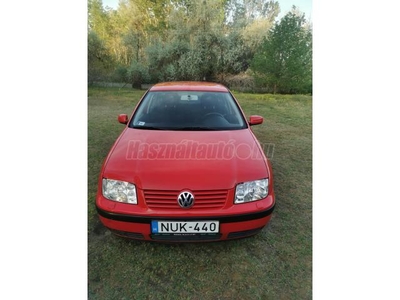 VOLKSWAGEN BORA 1.9 TDI